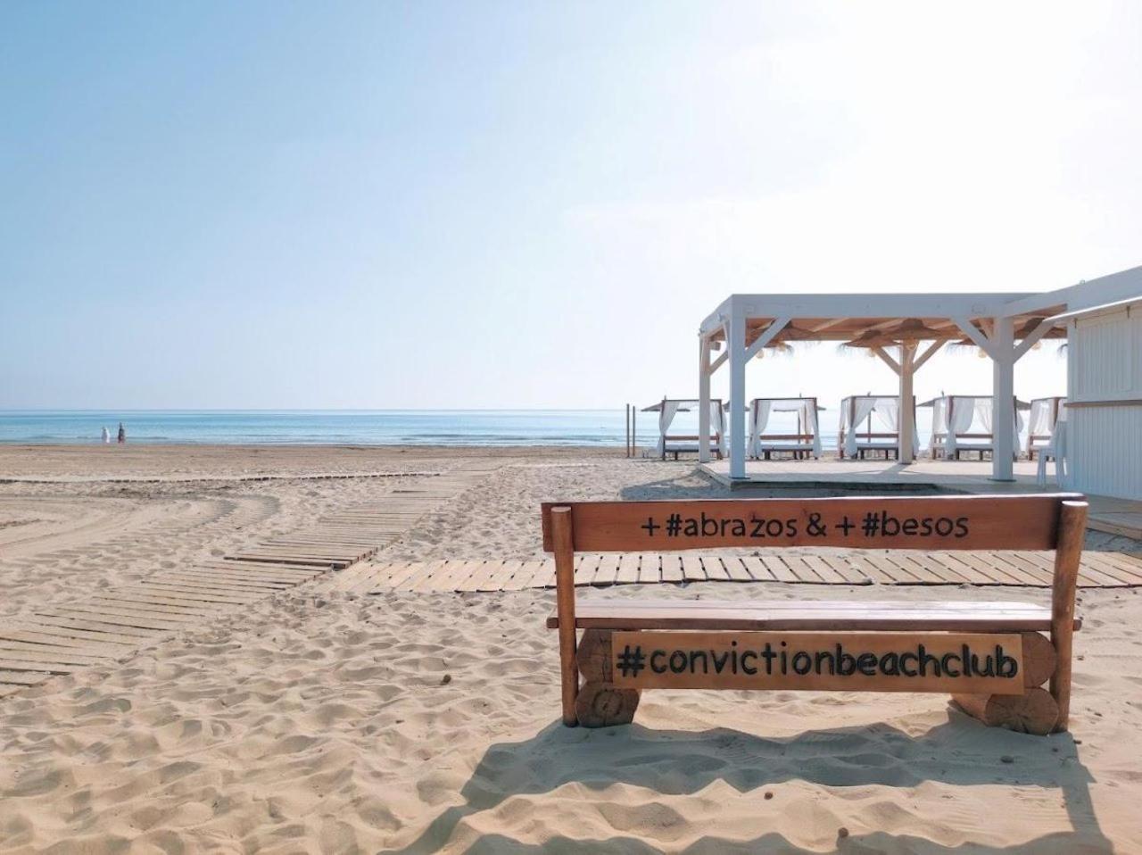 Preciosa Casita Boho Chic En La Playa Villa กราน อาลากันต์ ภายนอก รูปภาพ